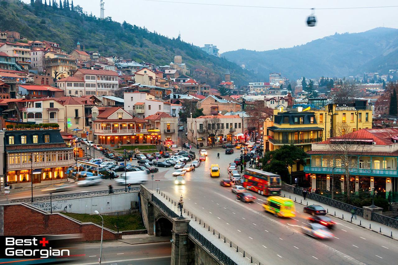 Hirmas Hotel Tbilisi Buitenkant foto