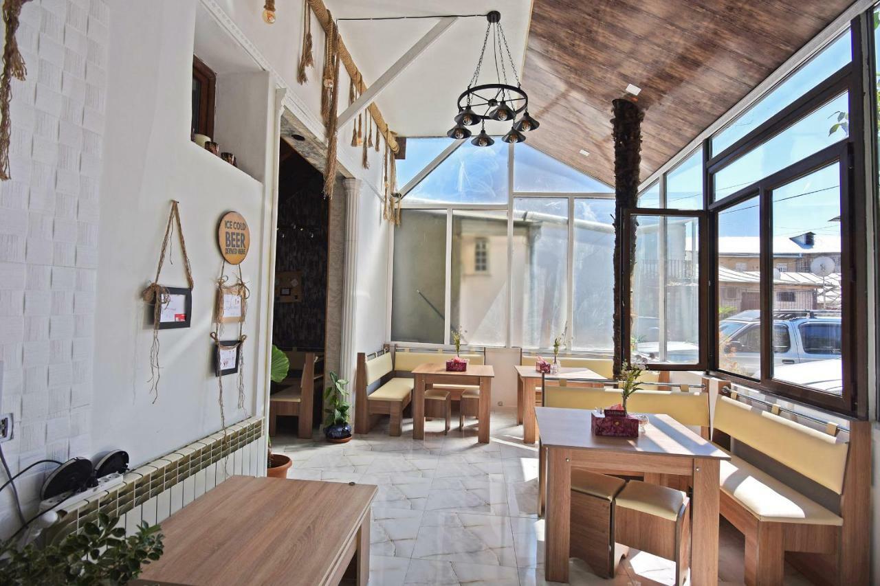 Hirmas Hotel Tbilisi Buitenkant foto